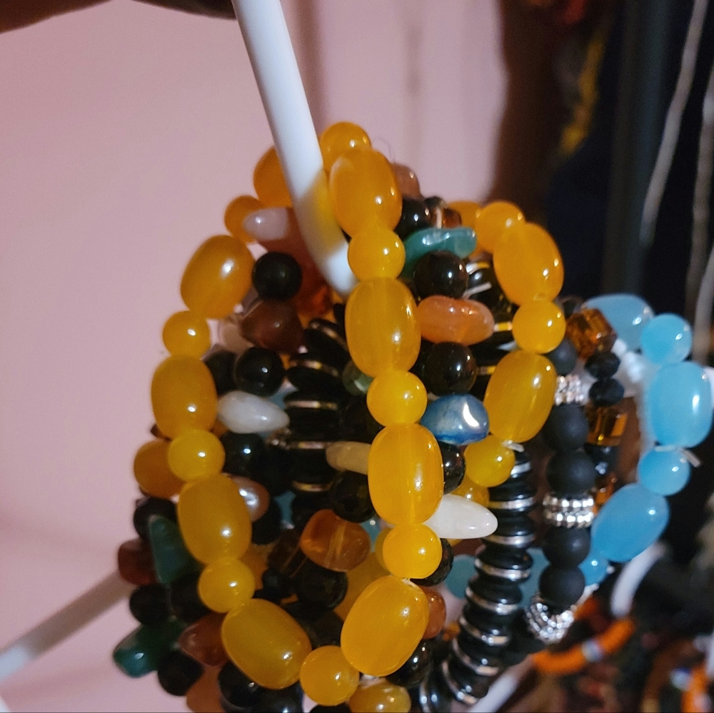 Single Hand Bead